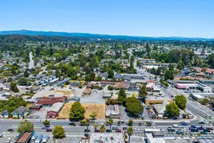 806 Ocean St, Santa Cruz, CA 95060 - Photo 3