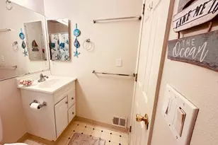 922 Ponselle Ln 3, Capitola, CA 95010 - Photo 9