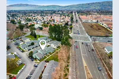 2044 Voss Park Ln, San Jose, CA 95131 - Photo 29