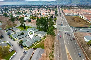 2044 Voss Park Ln, San Jose, CA 95131 - Photo 29