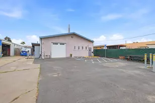 1035 17th Ave, Santa Cruz, CA 95062 - Photo 3