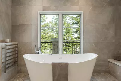 2950 Churchill Dr, Hillsborough, CA 94010 - Photo 13