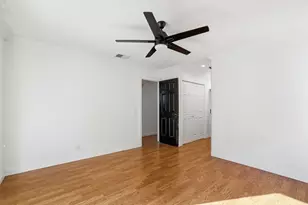 366 Curie Dr Dr, San Jose, CA 95119 - Photo 25