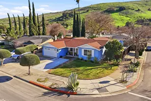 366 Curie Dr Dr, San Jose, CA 95119 - Photo 3