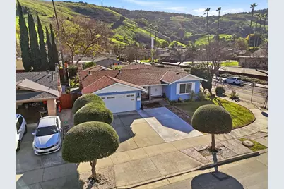 366 Curie  Drive Dr, San Jose, CA 95119 - Photo 37