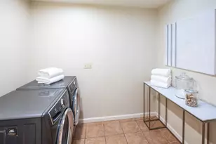 1470 Aura Way, Los Altos, CA 94024 - Photo 11