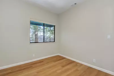 20323 Pinntage Pkwy, Cupertino, CA 95014 - Photo 17