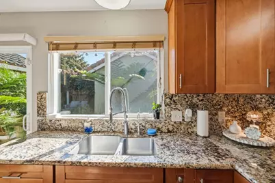 280 Crestview Dr, Watsonville, CA 95076 - Photo 9