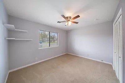 7235 Amigo Way, Redding, CA 96002 - Photo 21