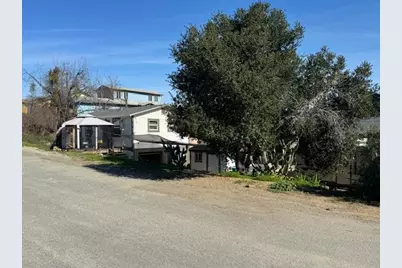 39 N Monterey St, Hollister, CA 95023 - Photo 3