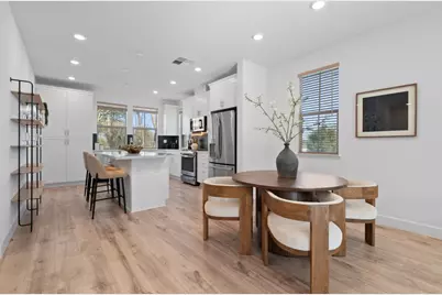 1070 Darwin Ter 4, Sunnyvale, CA 94085 - Photo 13