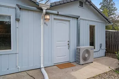 409 Smile Pl, Redding, CA 96001 - Photo 29