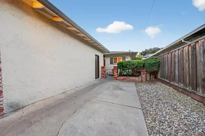 5663-5665 Beswick Dr, San Jose, CA 95123 - Photo 23