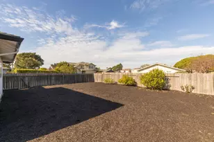 303 Filbert St, Half Moon Bay, CA 94019 - Photo 35