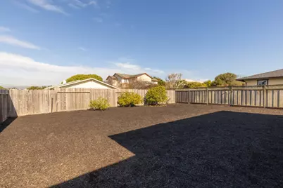 303 Filbert St, Half Moon Bay, CA 94019 - Photo 37