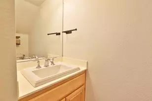 1114 Niguel Ln, San Jose, CA 95138 - Photo 17