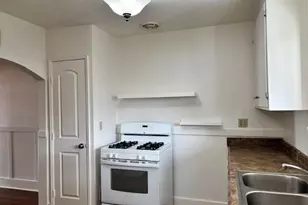 961 S 7th St, San Jose, CA 95112 - Photo 9