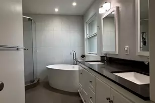 1054 Savannah Dr, San Jose, CA 95117 - Photo 9