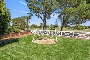 310 Bonnie Ln, Hollister, CA 95023 - Photo 37