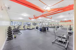 7050 Rainbow Dr 4, San Jose, CA 95129 - Photo 45