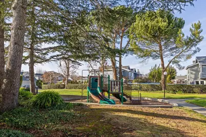 1 Binnacle Ln, Foster City, CA 94404 - Photo 69