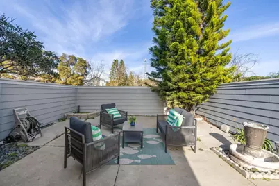 1 Binnacle Ln, Foster City, CA 94404 - Photo 55