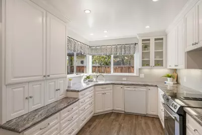 961 Harney Way, Sunnyvale, CA 94087 - Photo 11