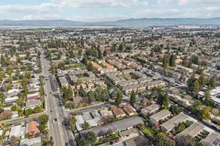 311 Marquetta Cir, Mountain View, CA 94043 - Photo 29