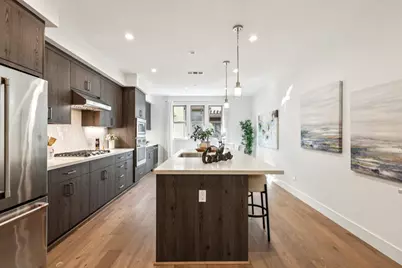 311 Marquetta Cir, Mountain View, CA 94043 - Photo 9