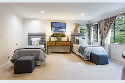 976 Laurel Glen Dr, Palo Alto, CA 94304 - Photo 25