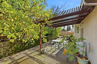 5621 Adobe Rd, Rocklin, CA 95765 - Photo 39