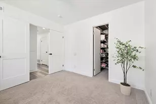 5395 Colony Green Dr, San Jose, CA 95123 - Photo 15