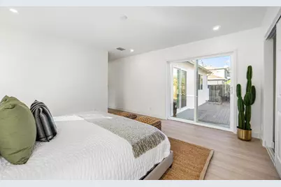 556 N Clover Ave, San Jose, CA 95128 - Photo 13