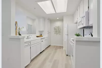 2508 Hastings Shore Ln, Redwood City, CA 94065 - Photo 13