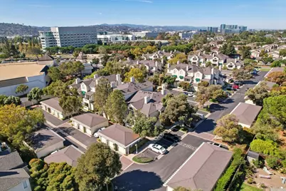 2508 Hastings Shore Ln, Redwood City, CA 94065 - Photo 35