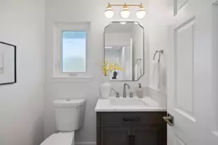 211 Washington Blvd, Half Moon Bay, CA 94019 - Photo 29