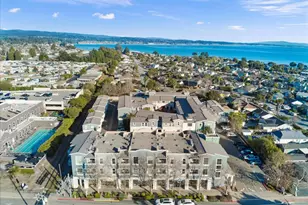 1066 41st Ave A303, Capitola, CA 95010 - Photo 27