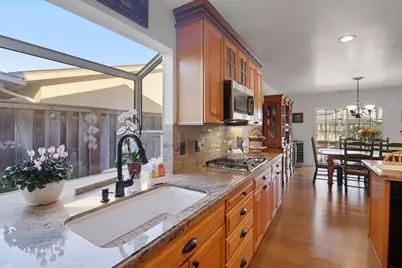 1959 Playa St, San Mateo, CA 94403 - Photo 7