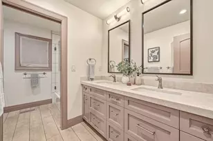 11913 Murietta Ln, Los Altos Hills, CA 94022 - Photo 43