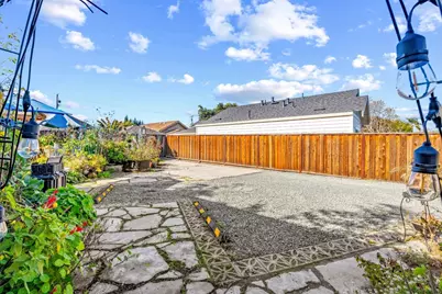 1365 Vine St, San Jose, CA 95110 - Photo 25