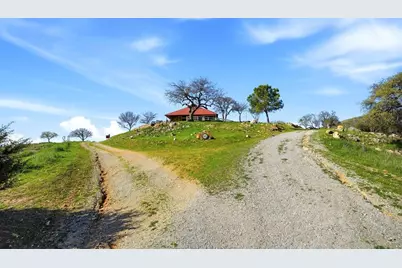 31251 Highway 146, Soledad, CA 93960 - Photo 43