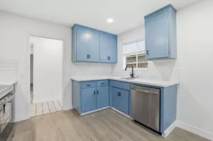 1579 Branham Ln, San Jose, CA 95118 - Photo 29