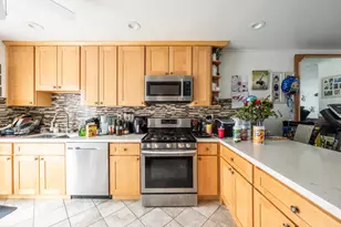 936 Brussels St, San Francisco, CA 94134 - Photo 3