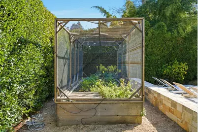 1711 Webster St, Palo Alto, CA 94301 - Photo 97