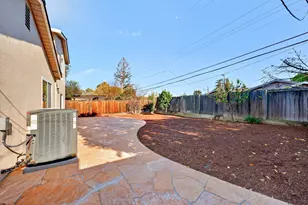 7552 Tiptoe Ln, Cupertino, CA 95014 - Photo 37