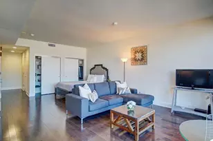 88 E San Fernando St 1406, San Jose, CA 95113 - Photo 7