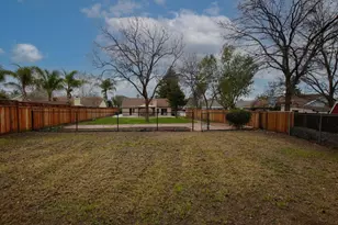 2041 Evelyns Dr, Hollister, CA 95023 - Photo 23