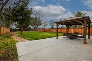 2041 Evelyns Dr, Hollister, CA 95023 - Photo 17