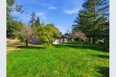 28266 Christopher Ln, Los Altos Hills, CA 94022 - Photo 31