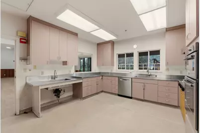 24952 Cypress Ave, Hayward, CA 94544 - Photo 41